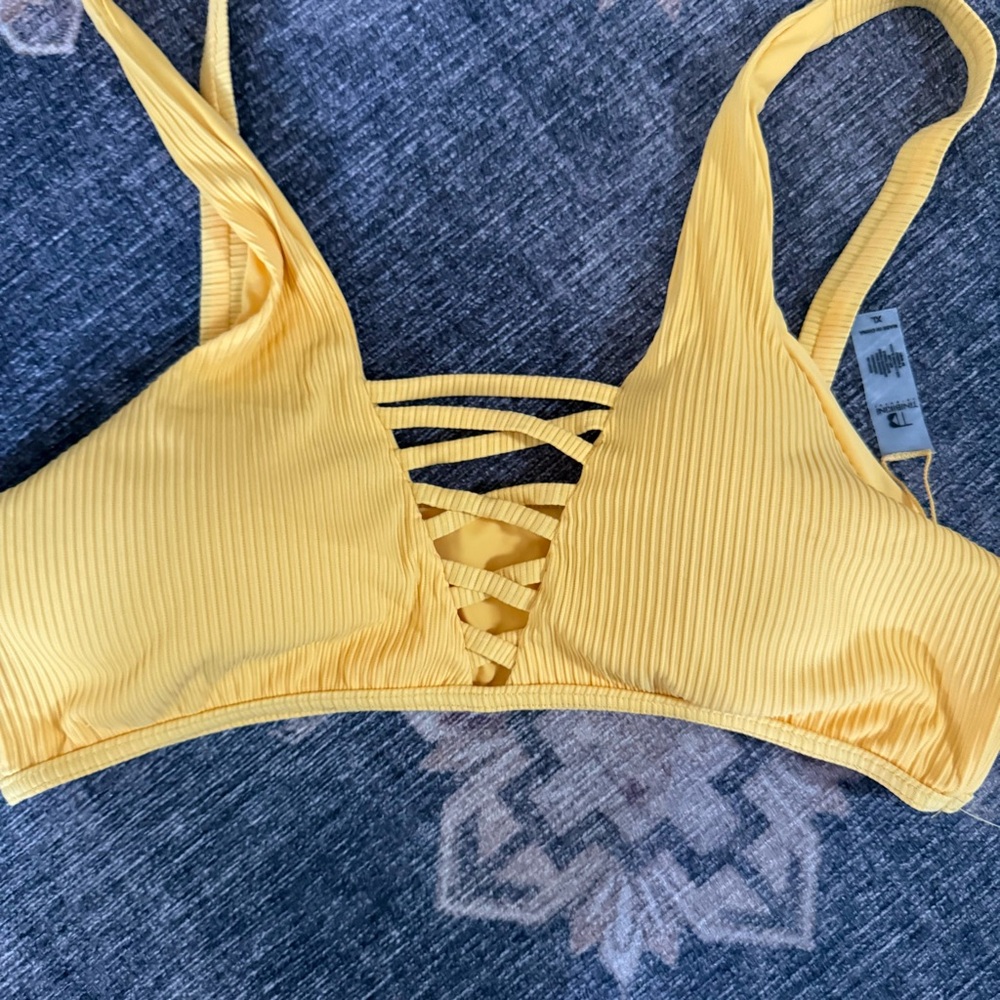 Yellow Ribbed Bikini Set - Picture 4 of 5